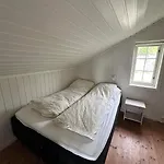 Brustadbua Nyaraló *